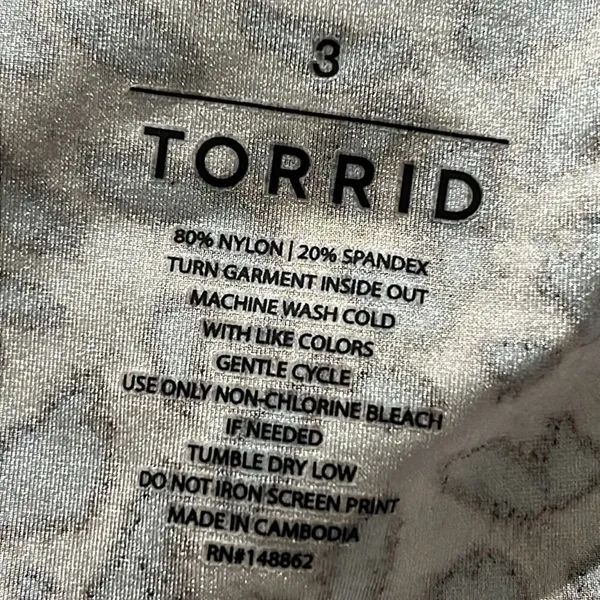 TORRID size 3 full length signature waist liquid mid rise leggings animal print - Image 5