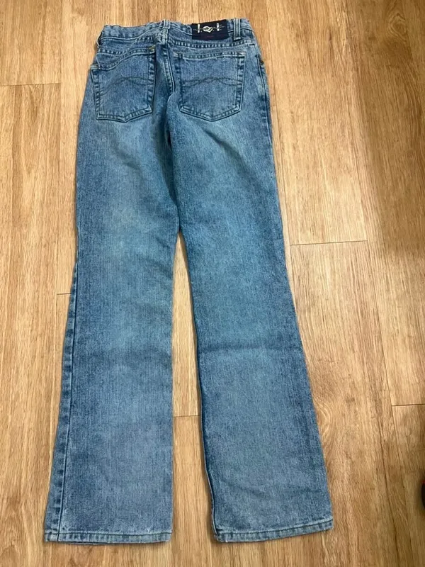 lei Mid-Blue High-Rise Wide-Leg Flare Jeans - Image 2