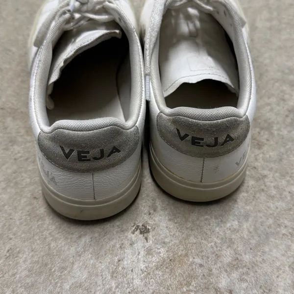 VEJA Esplar Women’s White Leather Sneakers with Suede V Logo Size 9 (32) - Image 6