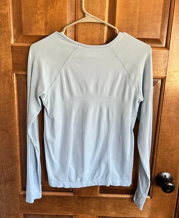 Athleta Top - Image 2