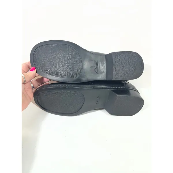 Clarks Leather Loafers Women 8 Black Silver Ring Detail Low Block‎ Heel Slip On - Image 7
