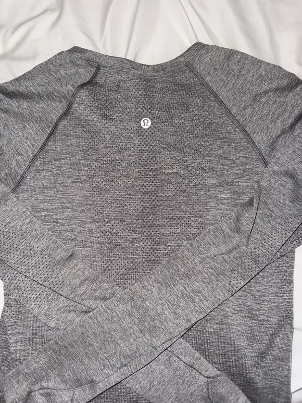 Lululemon Swiftly Tech Long Sleeve - Image 6