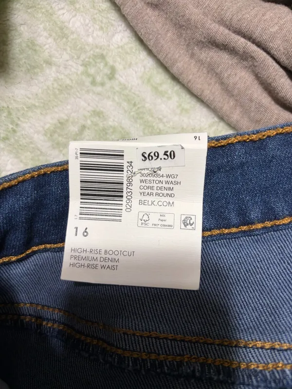 Women’s High Rise Jeans - Image 3