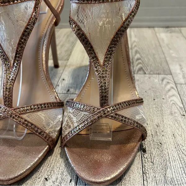 Italina Rose Gold Slingback Heels Lace Size 8.5M Elegant Party formal - Image 4