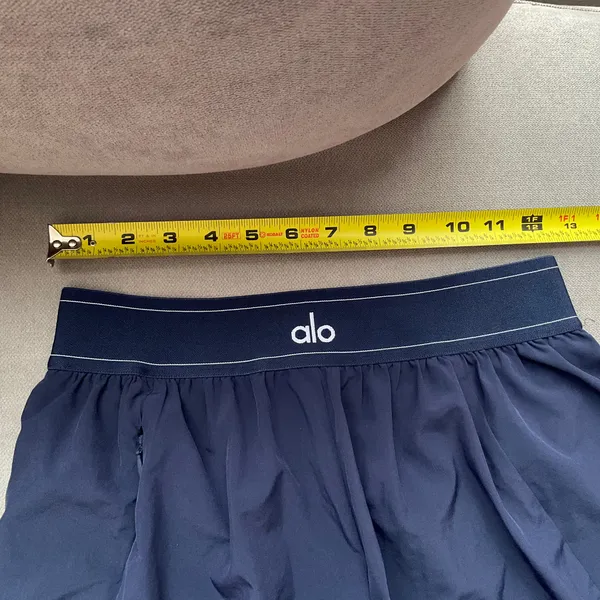 Alo Yoga Match Point Short Navy M - Image 3