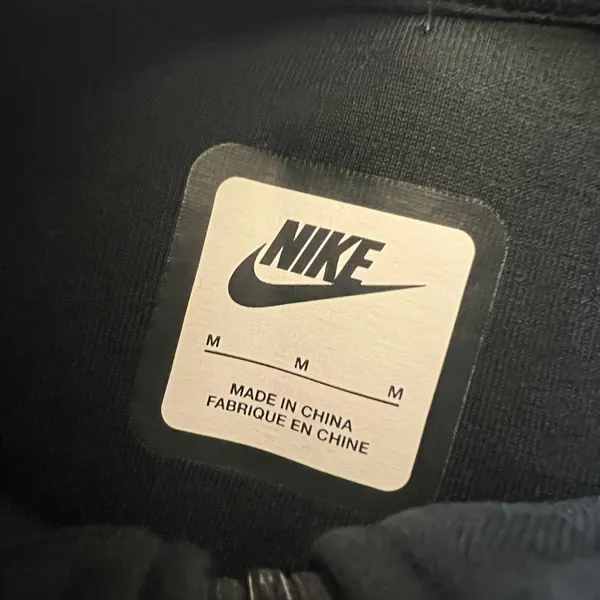 NWT NIKE Sportswear Tech Fleece Full-Zip Vest - Image 7