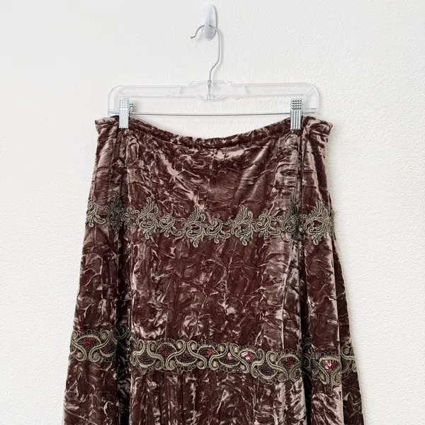 [Vintage] 90s Y2K Crushed Velvet Lace Fairycore Whimsigoth Boho Midi Skirt Sz 12 - Image 4