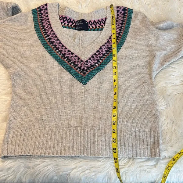 American Eagle Outfitters AEO Wool Blend Deep V Sweater Size Large Dolman Sleeve - Image 10