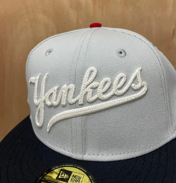 New Era Cap Myfitteds New York Yankees chain stitched script size 7 1/4 59fifty brand new in store exclusive - Image 3