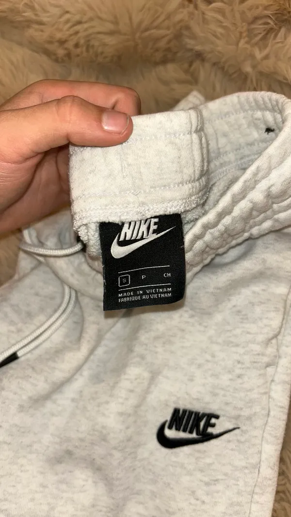Nike Joggers - Image 2