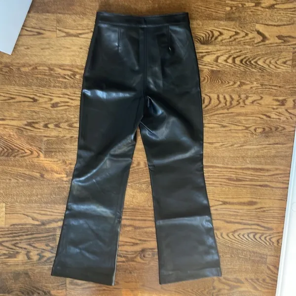 Aritzia Wilfred Faux Leather High Waisted Crop Bootcut Flare Pants Size 4 Black - Image 6