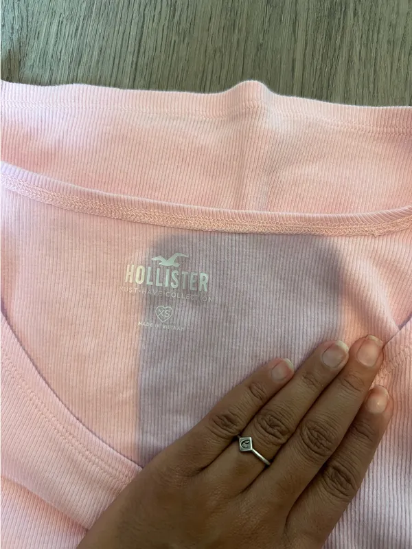 Hollister Pink Long Sleeve Top Size XS - Image 3