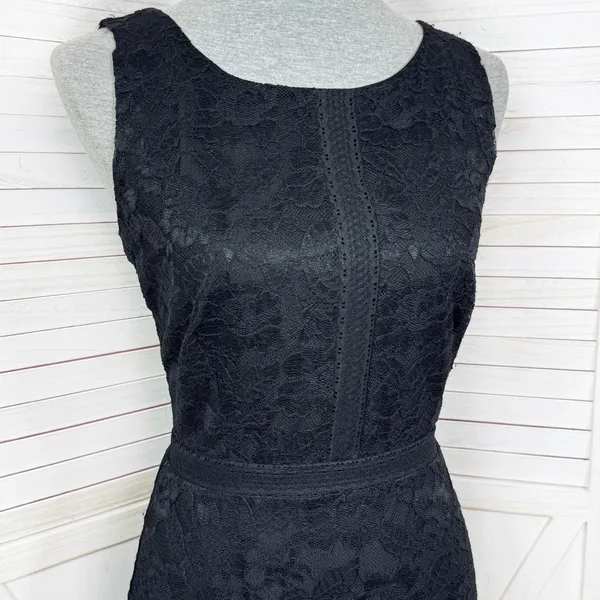 White House | Black Market Black Lace Sleeveless Sheath Dress Size 6 Party Cocktail Evening Gothic - Image 5