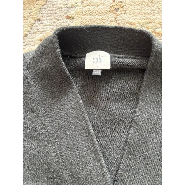 Cabi Sweater Womens Small Black Midi Longline Cardigan‎ Travel Preppy Academia - Image 4