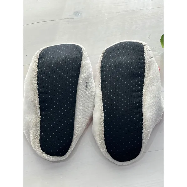 Hello Kitty‎ Slippers White Plush Red Bow Sanrio Women's size 8 - Image 5