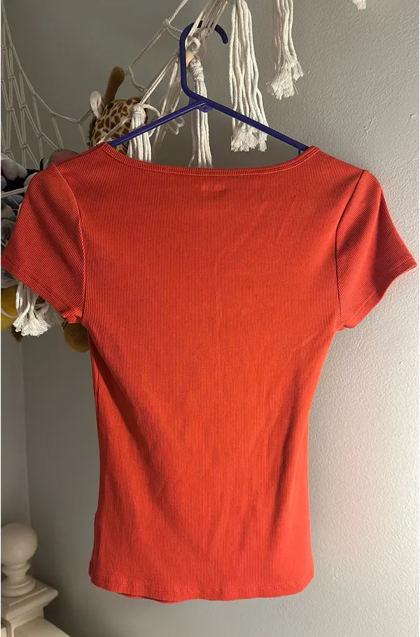Old Navy Top - Image 2