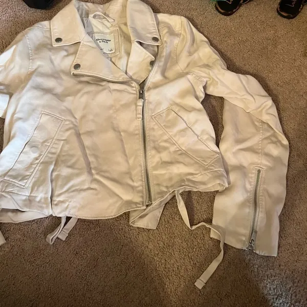Abercrombie asymmetrical jacket small‎ - Image 3