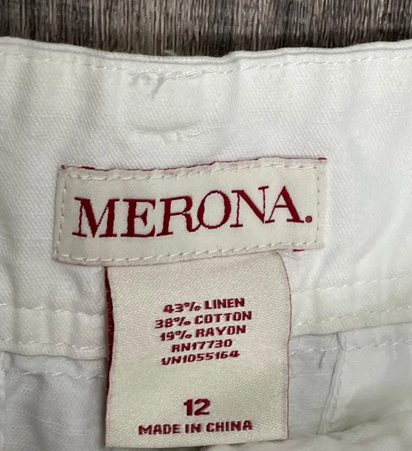 Merona White Capri Pants Size 12 - Image 3
