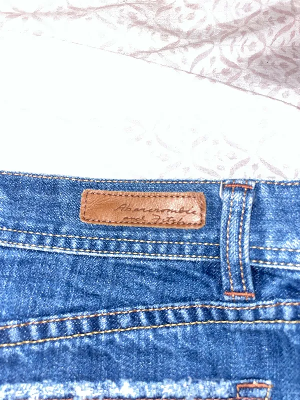 Vintage low rise Abercrombie mini skirt - Image 4