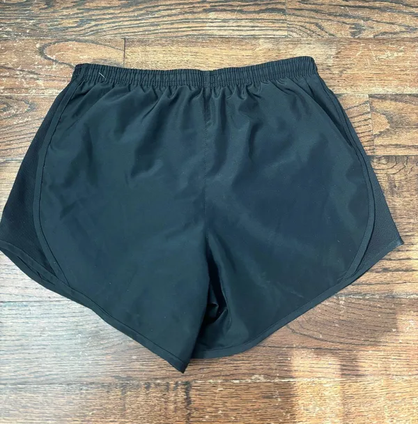 Nike Shorts Dri-Fit - Image 2