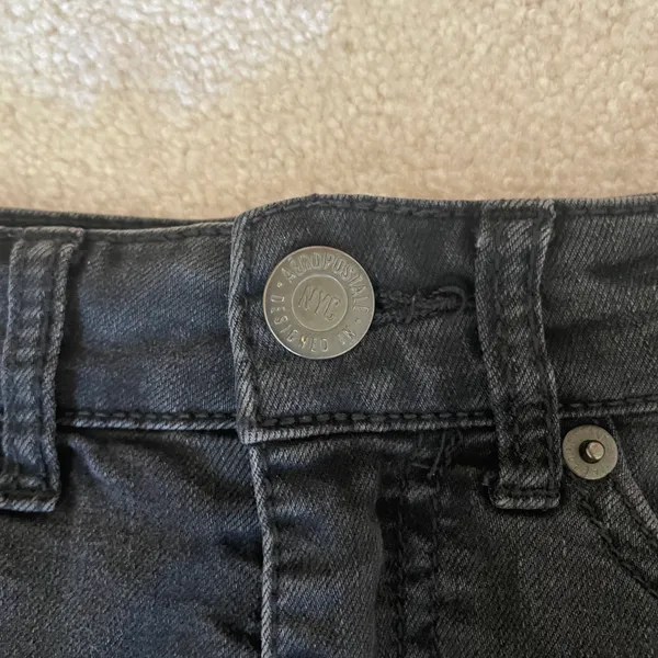 Aeropostale Black High Waisted Distressed Shorts Size 00 - Image 5