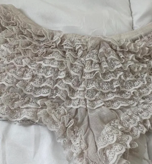 ruffle babydoll shorts Tan - Image 4