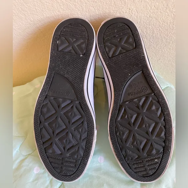 Converse Black Womens Sneakers size 5.5 - Image 11