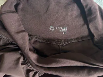 OFFLINE by Aerie Crossover High-Waisted shorts flowy - Image 2