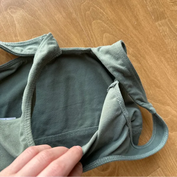 Abercrombie & Fitch Square Neck Lightly Lined Sports Bra, Green, Size Small - Image 10