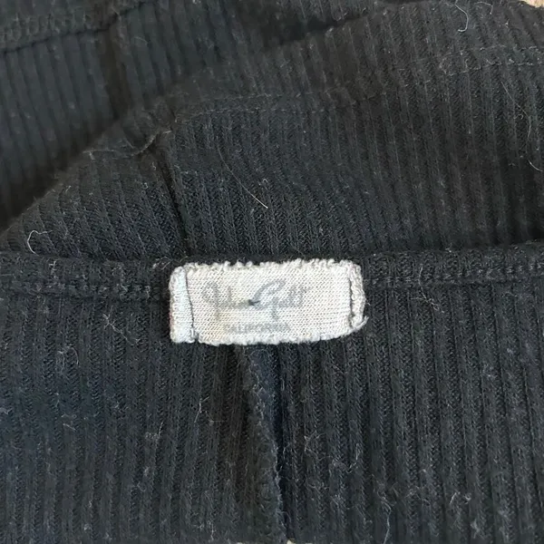 Brandy Melville John Galt Black Tie Front Spaghetti Strap Crop Top - Image 3