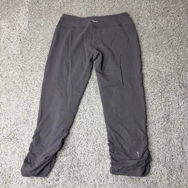 Beyond Yoga Life Time Fitness Gray Ruched Cropped Leggings Women Large SM14AW - Image 2