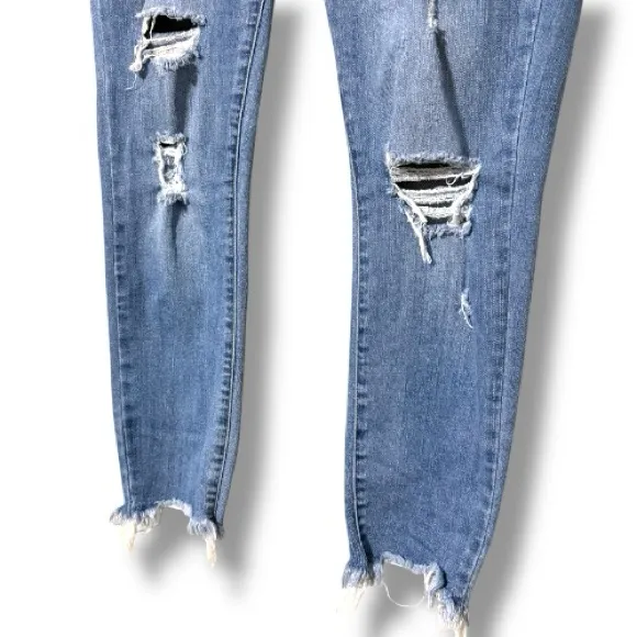 Judy Blue women’s size 31 distressed skinny fit blue jeans stretch - Image 3