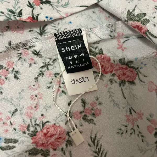 SHEIN Backless Floral Dress - Pink and White - Image 4