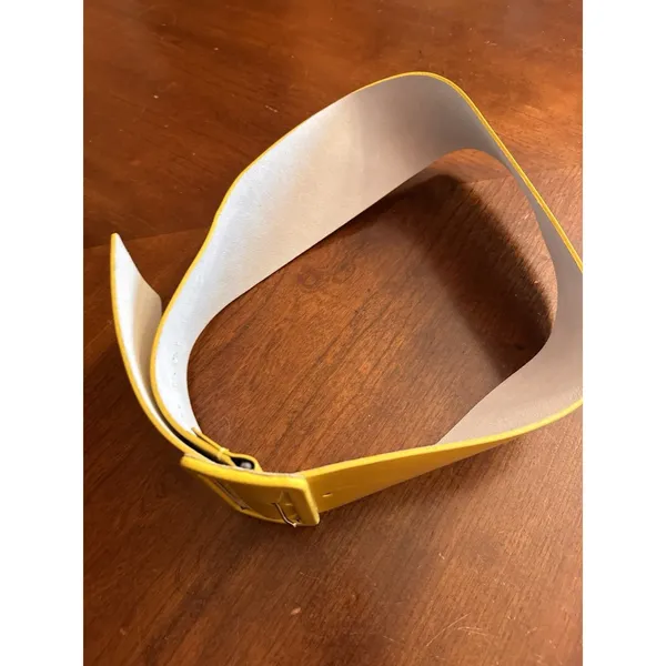 Unbranded Yellow leather statement belt wide Size S/M - Image 4