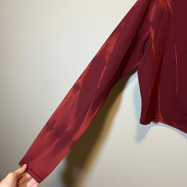 Lululemon Red Orange Tie Dye Wunder Train Cropped Long Sleeve Athletic Shirt 10 - Image 4