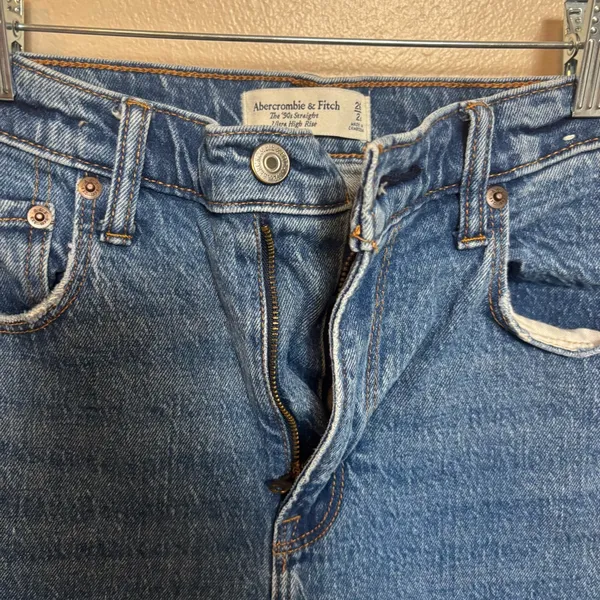 Abercrombie & Fitch Women Jeans The 90s Straight Ultra High Rise Raw Hem Size 26 - Image 3
