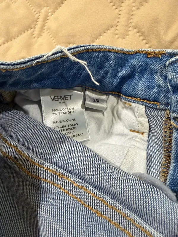 Vervet Jeans - Image 5