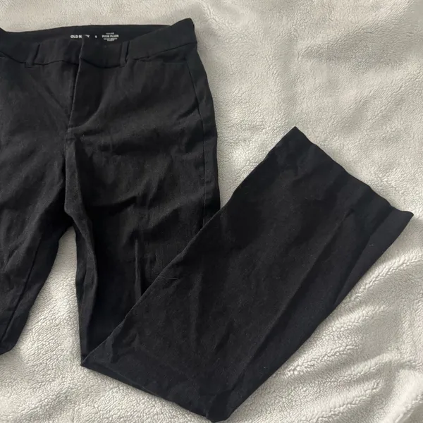 Old Navy Pixie Pants  - Image 2
