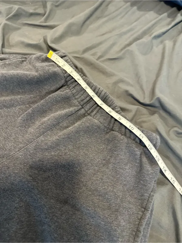 Brandy Melville Rosa sweatpants Sz:OS charcoal gray elastic waist/cuffs pockets. - Image 3