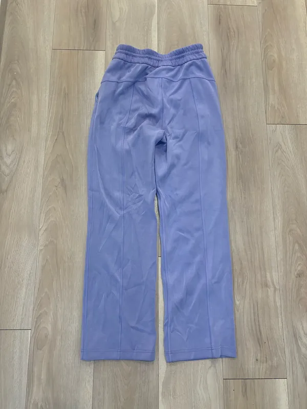 Lululemon Scuba - Image 2