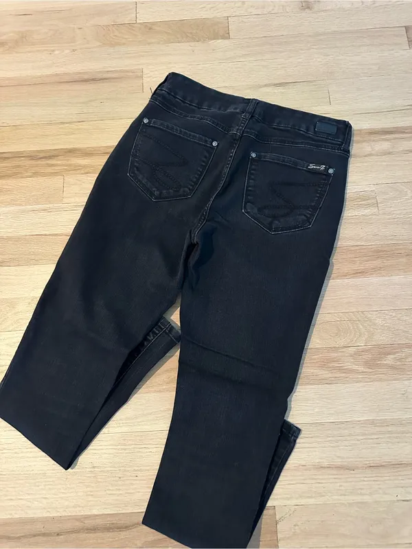 Black Women's Slim Jeans - Image 2