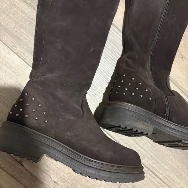 EMANUELE CRASTO Italy Suede‎ Leather Chunky Sole Studded Boots brown size 38 7.5 - Image 2