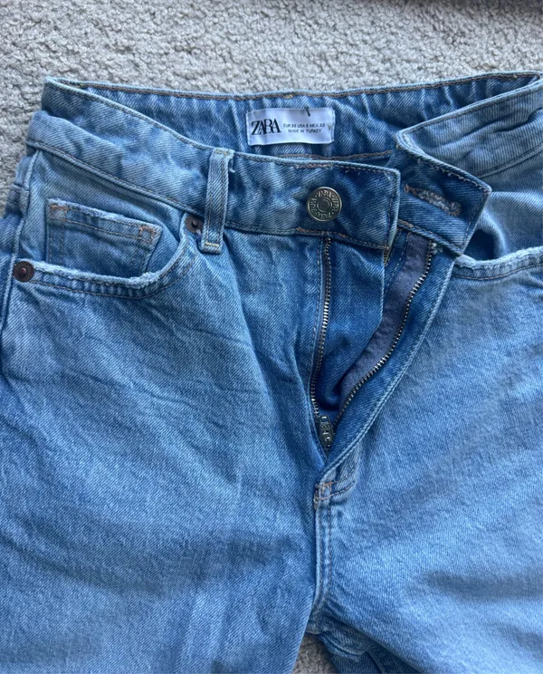 ZARA Jeans - Image 2