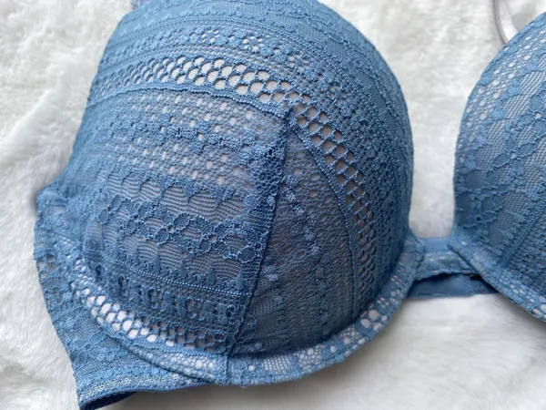Victoria's Secret Women's Push-Up Lace Bra Blue, 32DD - Image 2