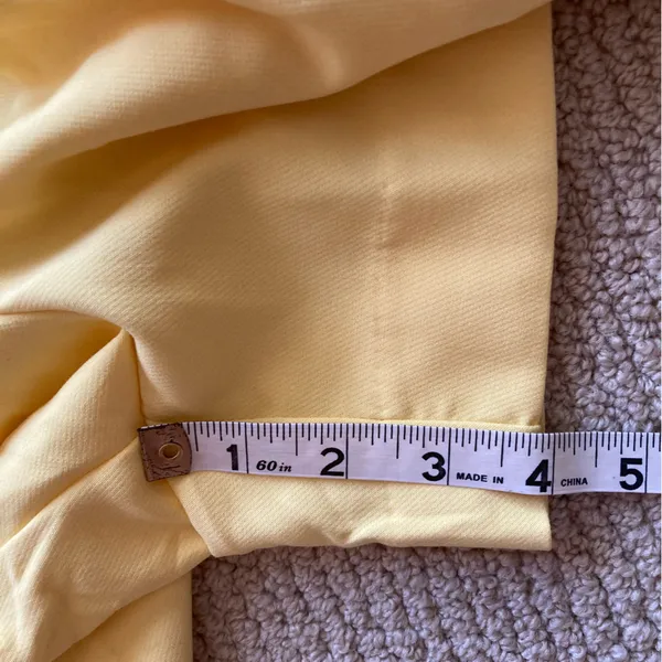 A New Day Bright Yellow Pleated Shorts High Rise Tailored Size 4 Pocket Like New - Image 8