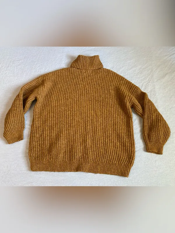 Old Navy Ribbed Turtleneck Sweater in Camel Brown Tunic Length Wool Blend - Image 5