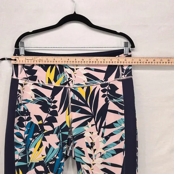 Old Navy Legging‎ Size XL Capri Floral Workout Performance Gym Yoga Performance - Image 15
