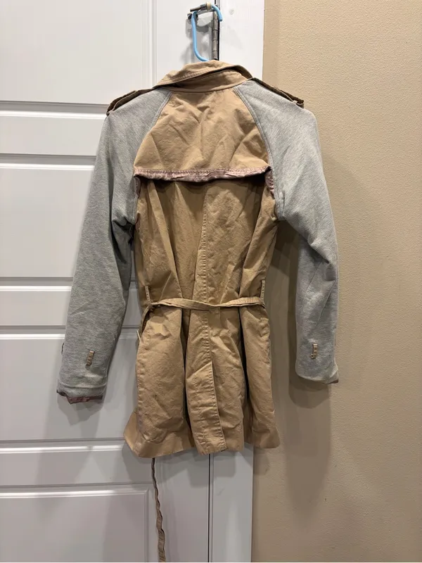 Cotton Candy LA Colorblock Trench Coat Tan Gray Belted Jacket Size S - Image 6
