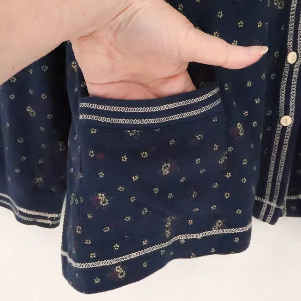 Earth Angels Floral Waffle Knit Cardigan Vintage 90s Size M Blue Cottage Pockets - Image 3