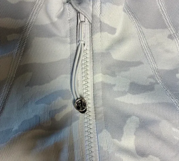 Lululemon Define Jacket - Image 4